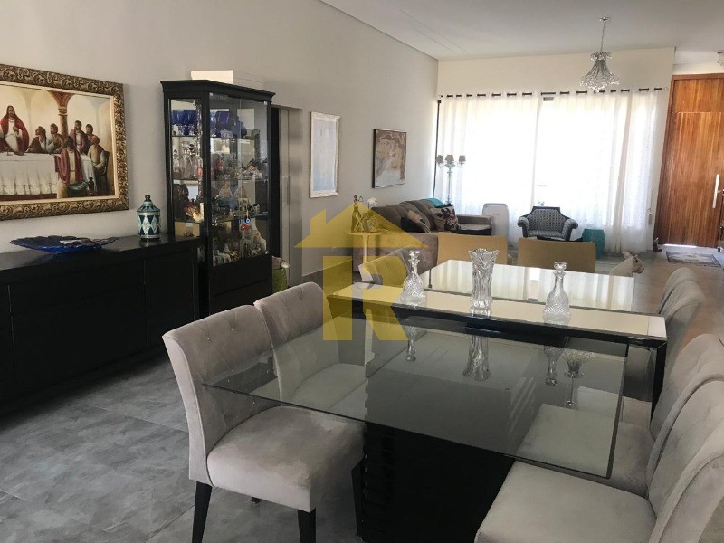 Casa de Condomínio com 3 quartos à venda, 220m² — foto 5 de 41