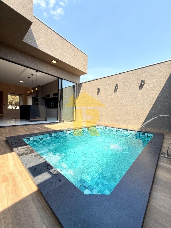 Casa de Condomínio com 3 quartos à venda, 145m² — foto 12 de 29