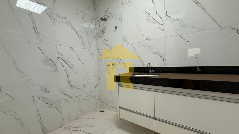 Casa de Condomínio com 3 quartos à venda, 220m² — foto 24 de 34