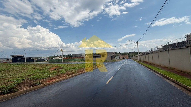 Terreno / Lote / Condomínio  à venda, 300m² — foto 4 de 20