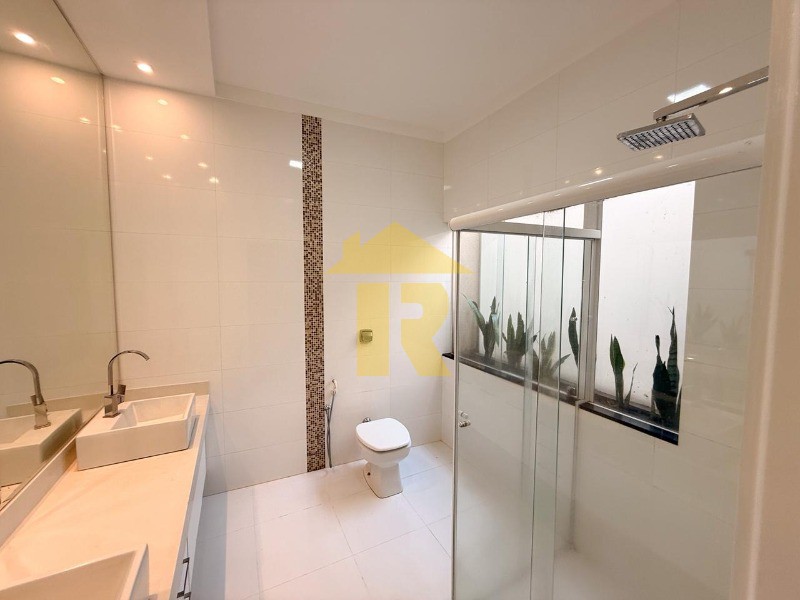 Casa de Condomínio com 3 quartos à venda, 200m² — foto 24 de 29