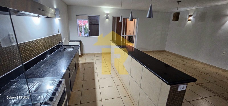 Casa de Condomínio com 2 quartos à venda e aluguel, 120m² — foto 6 de 45