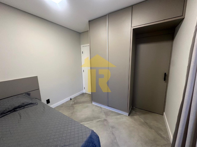 Casa de Condomínio com 4 quartos à venda, 243m² — foto 43 de 50