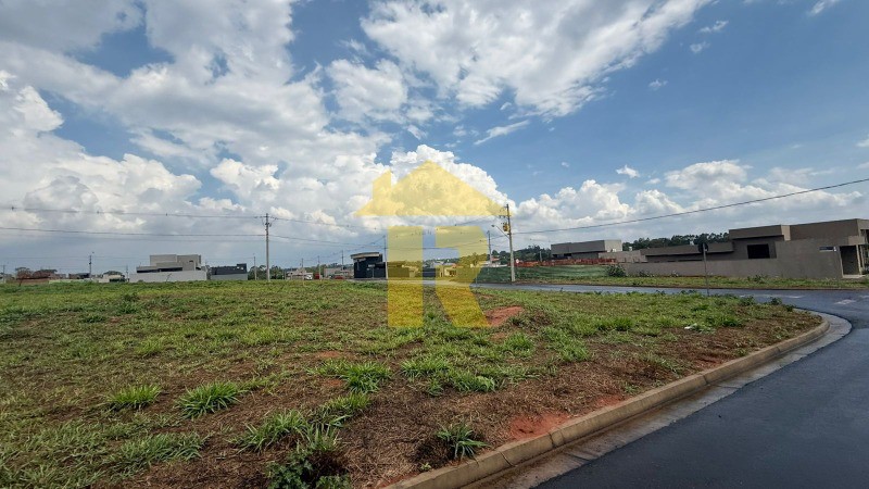 Terreno / Lote / Condomínio  à venda, 300m² — foto 8 de 20