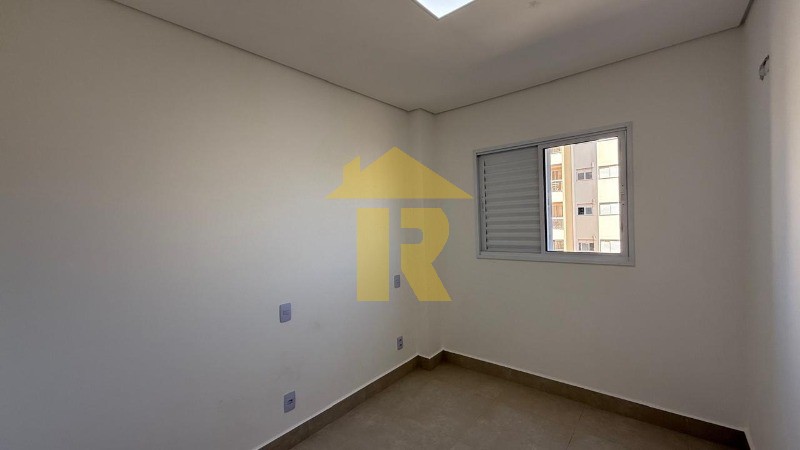 Apartamento com 3 quartos à venda, 81m² — foto 13 de 20