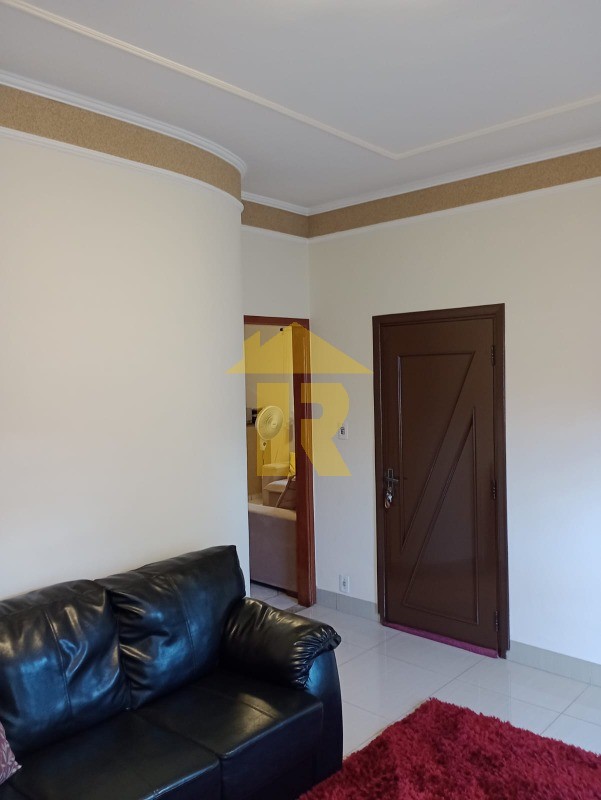 Casa com 3 quartos à venda, 238m² — foto 8 de 38