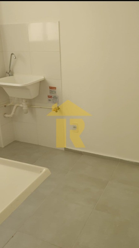Apartamento com 2 quartos à venda, 42m² — foto 3 de 28