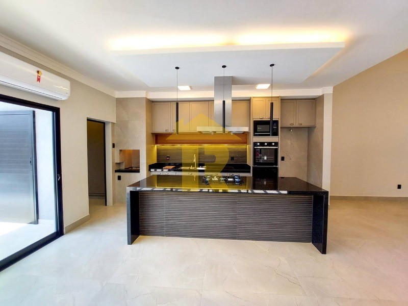 Casa de Condomínio com 3 quartos à venda, 230m² — foto 17 de 38