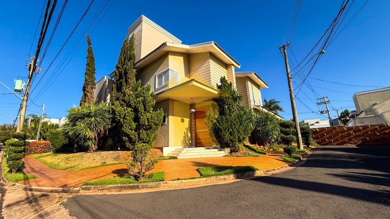 Casa de Condomínio com 4 quartos à venda, 450m² — foto 1 de 28