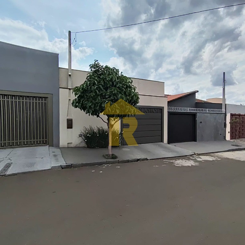 Casa com 3 quartos à venda, 159m² — foto 3 de 20