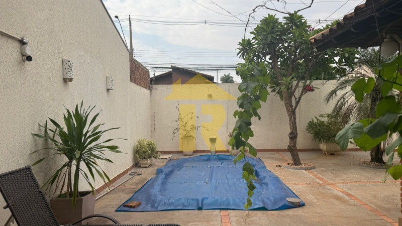 Terreno / Lote / Condomínio  à venda, 180m² — foto 15 de 19