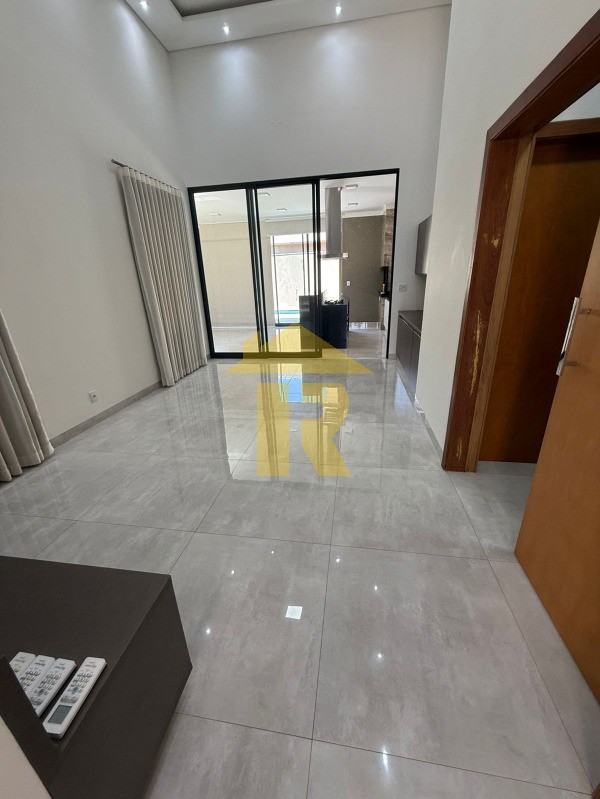 Casa de Condomínio com 3 quartos à venda, 178m² — foto 11 de 46