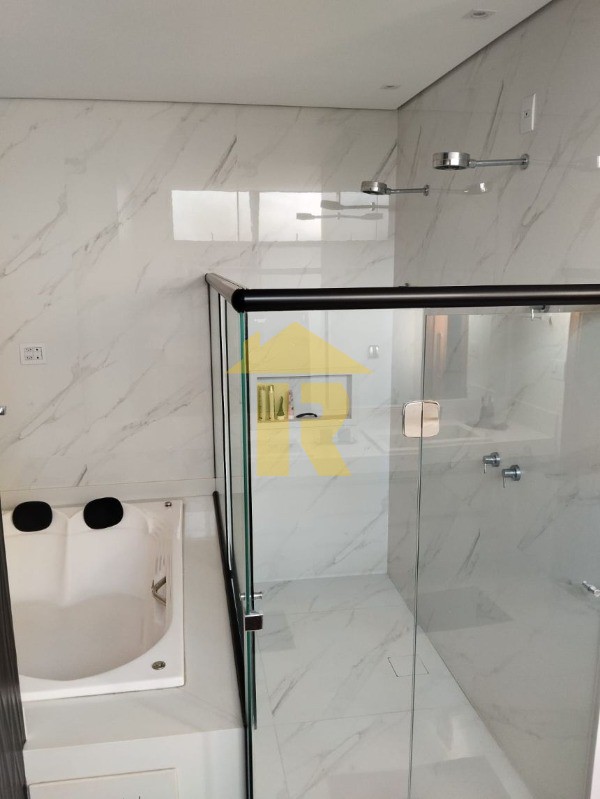 Casa de Condomínio com 3 quartos à venda, 220m² — foto 24 de 28