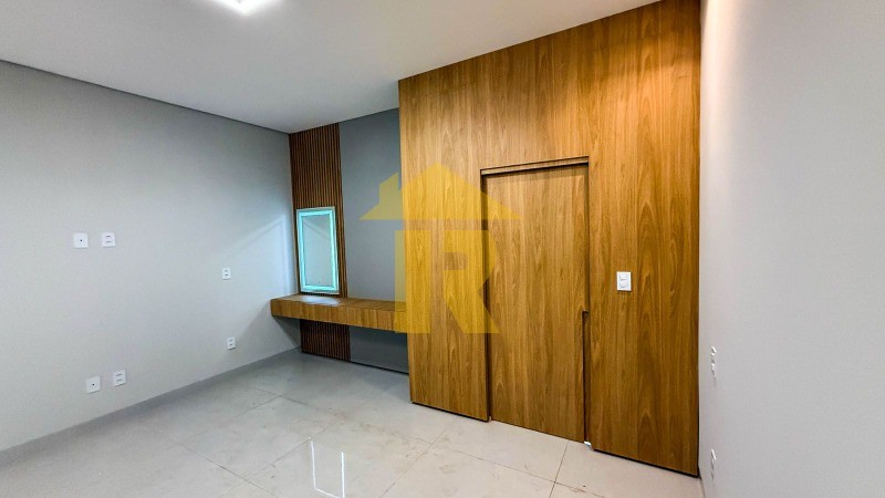 Casa de Condomínio com 3 quartos à venda, 190m² — foto 13 de 20