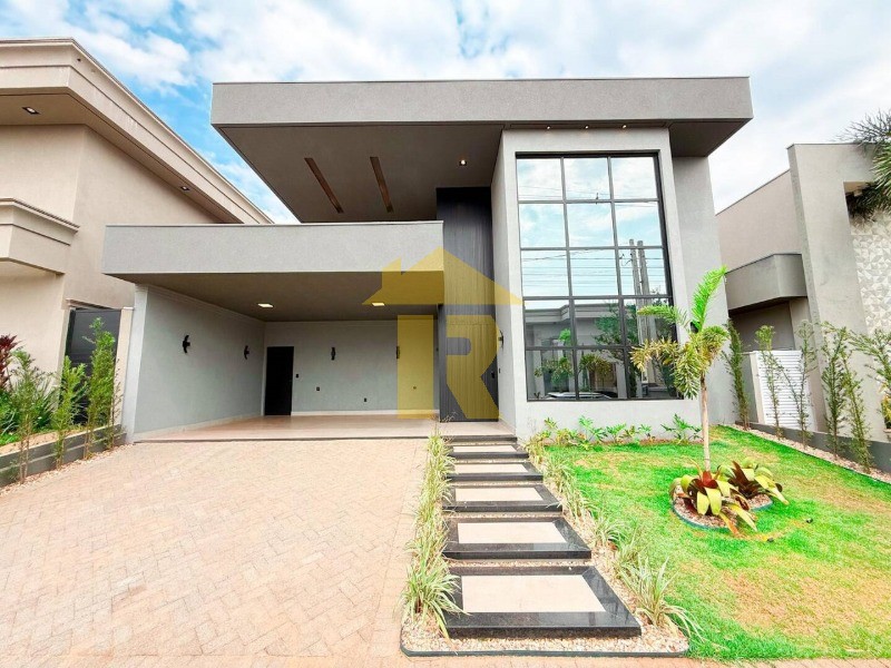 Casa de Condomínio com 3 quartos à venda, 230m² — foto 1 de 38