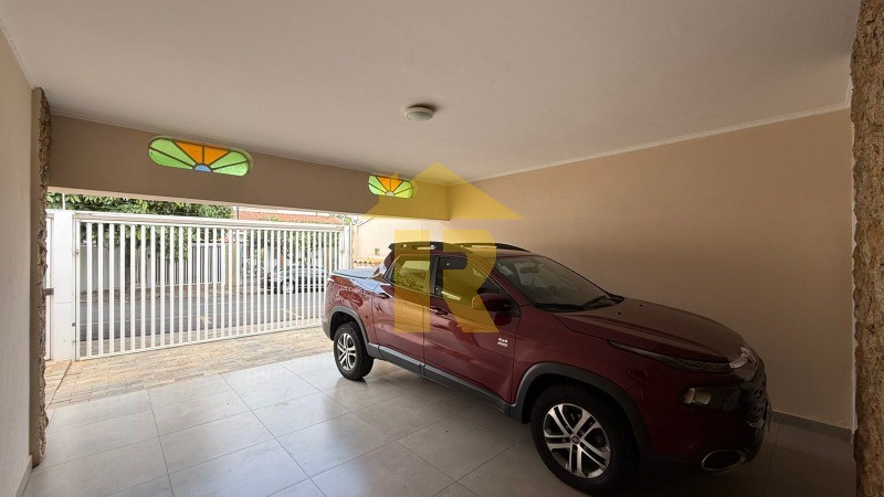Casa com 3 quartos à venda, 400m² — foto 5 de 33