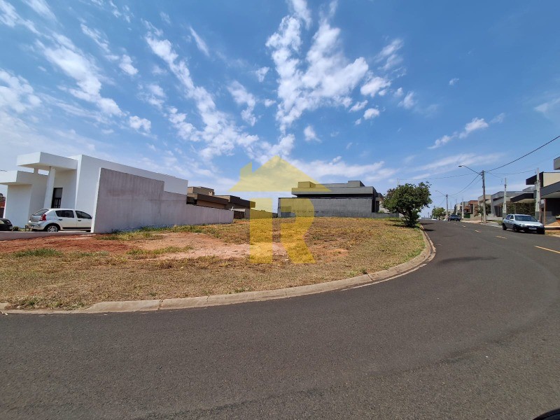 Terreno / Lote / Condomínio  à venda, 225m² — foto 7 de 24