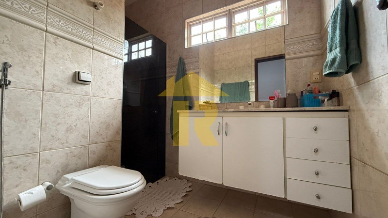 Casa com 3 quartos à venda, 400m² — foto 15 de 33
