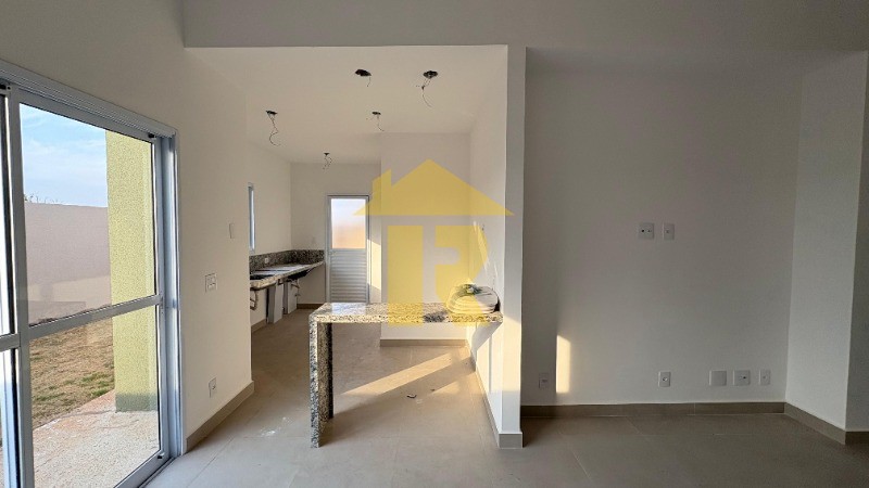 Casa de Condomínio com 2 quartos à venda, 104m² — foto 14 de 35