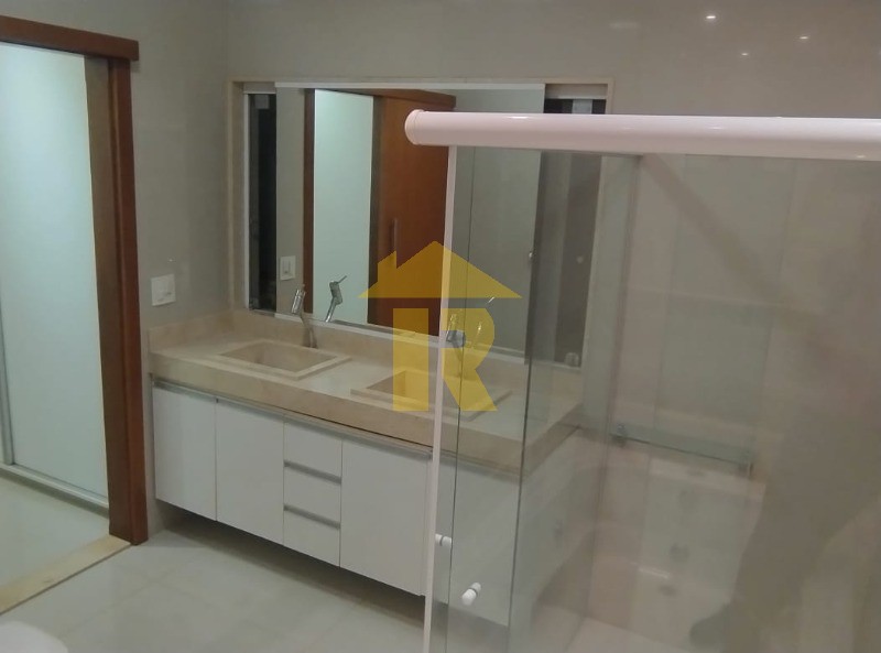 Casa de Condomínio com 3 quartos à venda, 217m² — foto 23 de 25