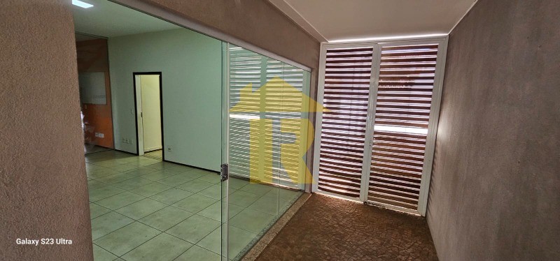 Casa  à venda e aluguel, 157m² — foto 32 de 35