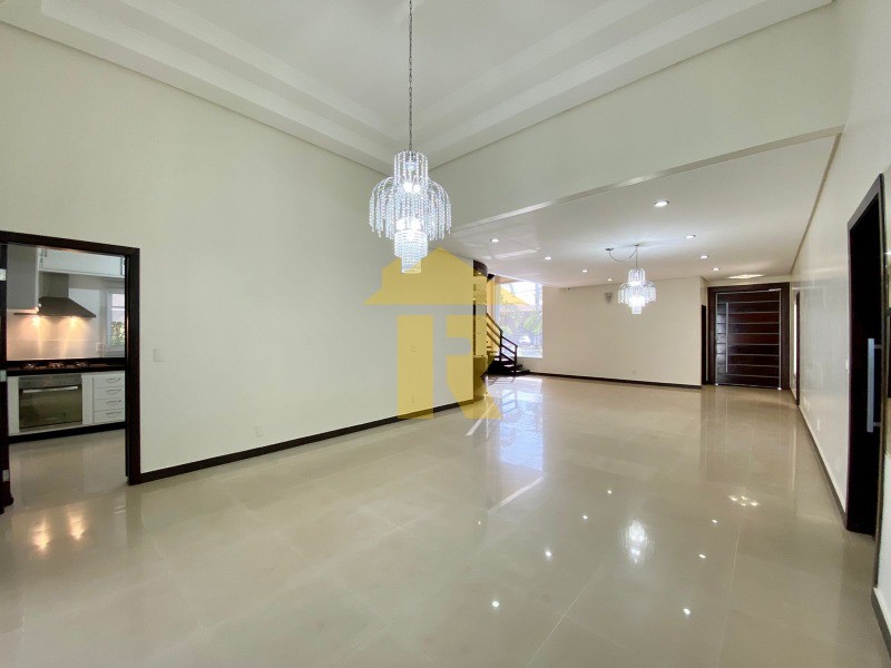 Casa de Condomínio com 5 quartos à venda e aluguel, 404m² — foto 6 de 43