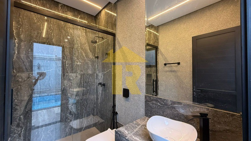 Casa de Condomínio com 3 quartos à venda, 235m² — foto 26 de 41