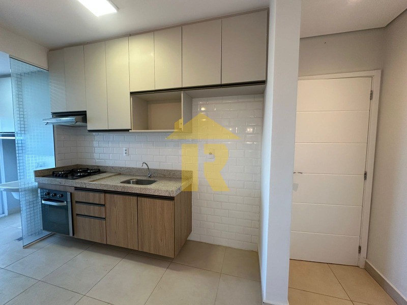 Apartamento com 3 quartos para aluguel, 77m² — foto 12 de 33