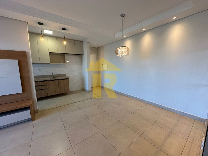 Apartamento com 3 quartos para aluguel, 77m² — foto 10 de 33