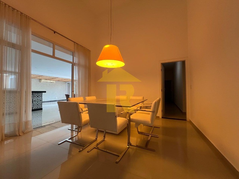 Casa de Condomínio com 4 quartos à venda, 320m² — foto 11 de 32