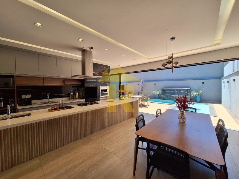 Casa de Condomínio com 3 quartos à venda, 270m² — foto 23 de 46