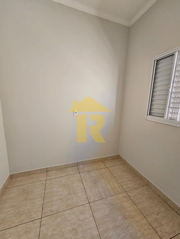 Casa com 3 quartos à venda, 75m² — foto 17 de 20