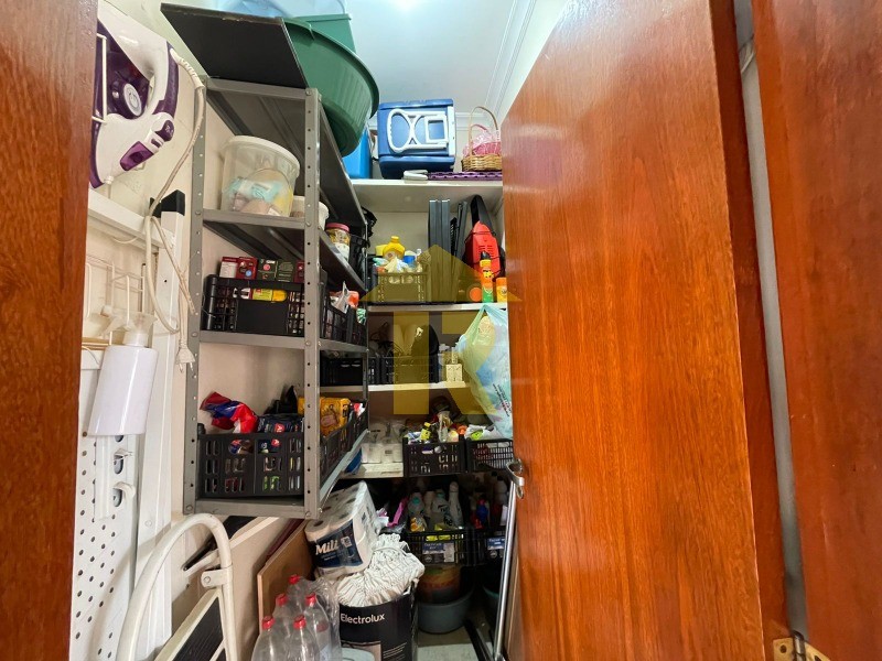Casa com 3 quartos à venda, 227m² — foto 22 de 37
