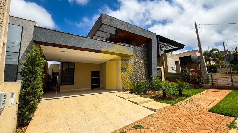 Casa de Condomínio com 3 quartos à venda, 360m² — foto 2 de 17