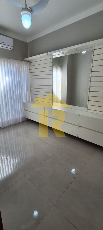 Casa de Condomínio com 3 quartos à venda, 140m² — foto 15 de 24