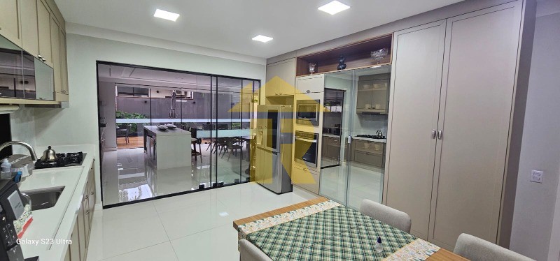 Casa de Condomínio com 4 quartos à venda, 548m² — foto 42 de 49
