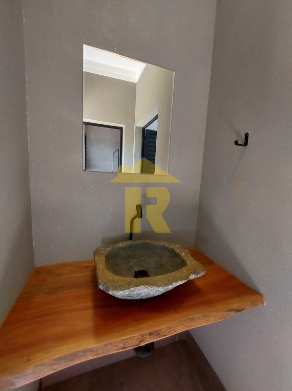 Casa de Condomínio com 3 quartos à venda, 237m² — foto 4 de 25