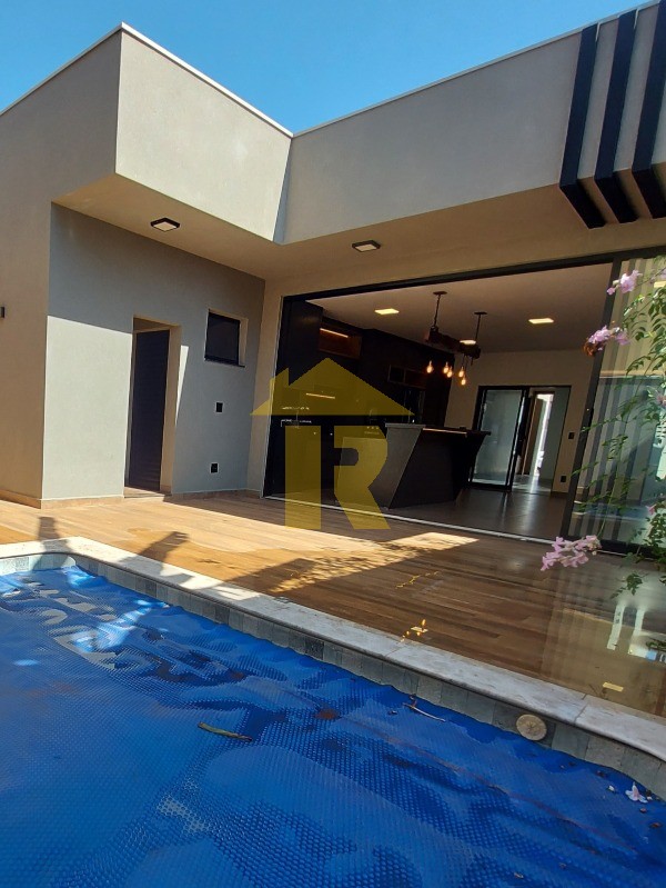 Casa de Condomínio com 3 quartos à venda, 237m² — foto 8 de 25