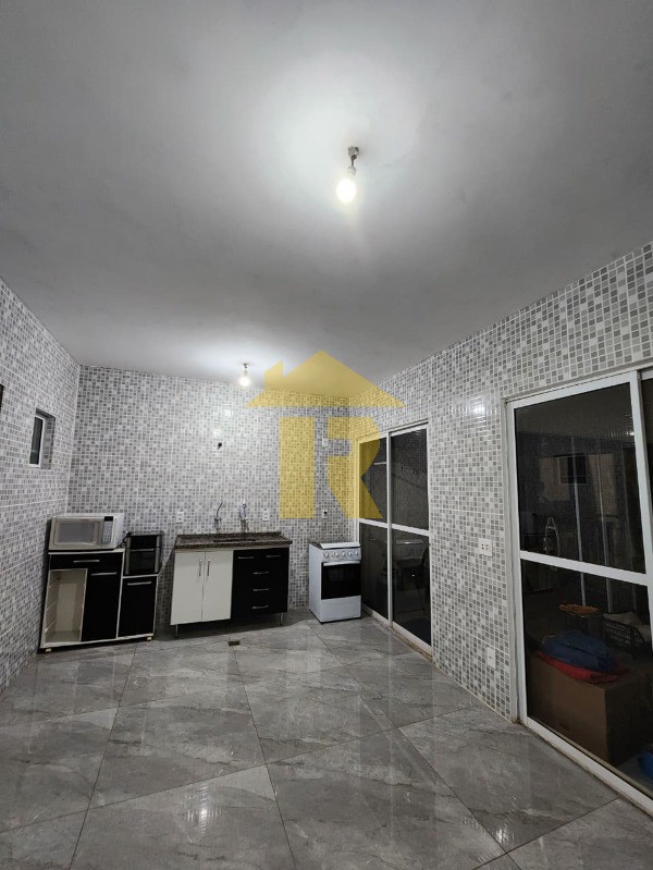 Casa de Condomínio com 2 quartos à venda, 84m² — foto 6 de 25