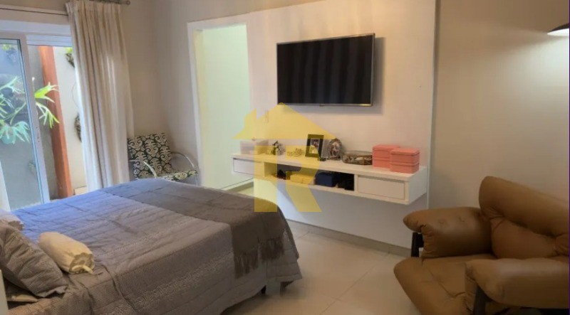 Casa de Condomínio com 3 quartos à venda, 240m² — foto 20 de 22