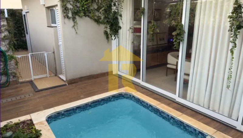 Casa de Condomínio com 3 quartos à venda, 240m² — foto 13 de 22