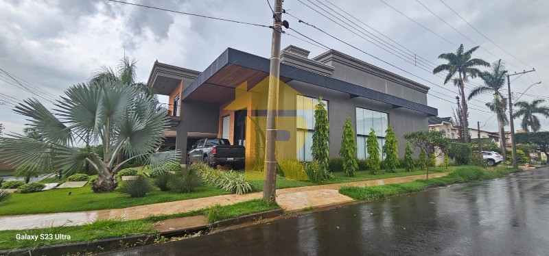 Casa de Condomínio com 4 quartos à venda, 548m² — foto 1 de 49
