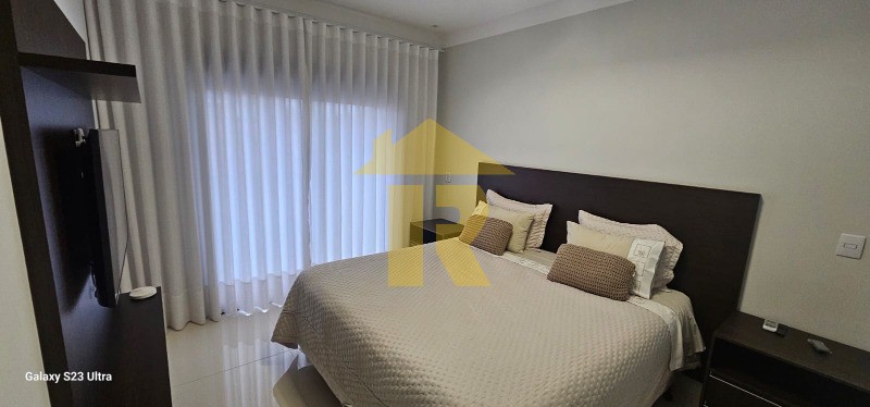 Casa de Condomínio com 4 quartos à venda, 548m² — foto 18 de 49