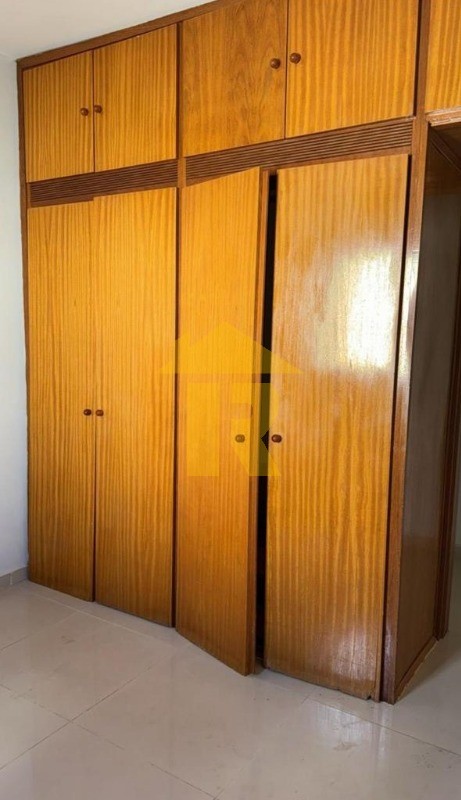 Casa com 4 quartos à venda, 220m² — foto 17 de 20