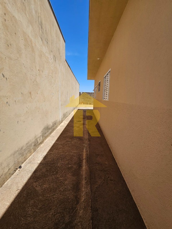 Casa com 3 quartos à venda, 75m² — foto 7 de 20