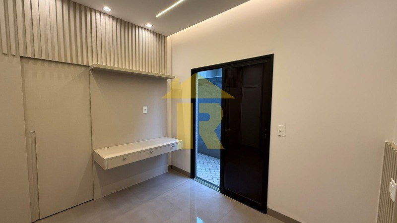 Casa de Condomínio com 3 quartos à venda, 235m² — foto 40 de 41