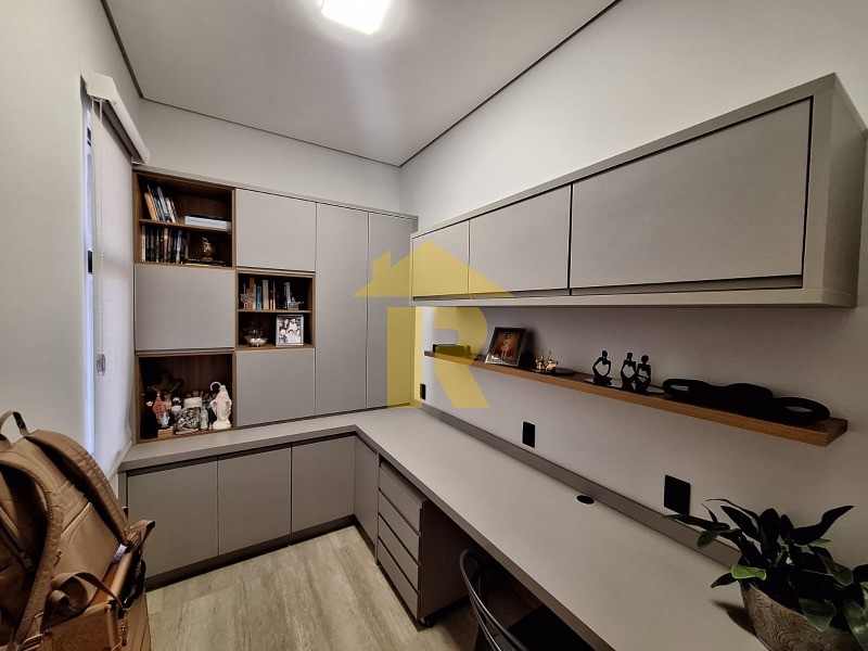Casa de Condomínio com 3 quartos à venda, 270m² — foto 6 de 46