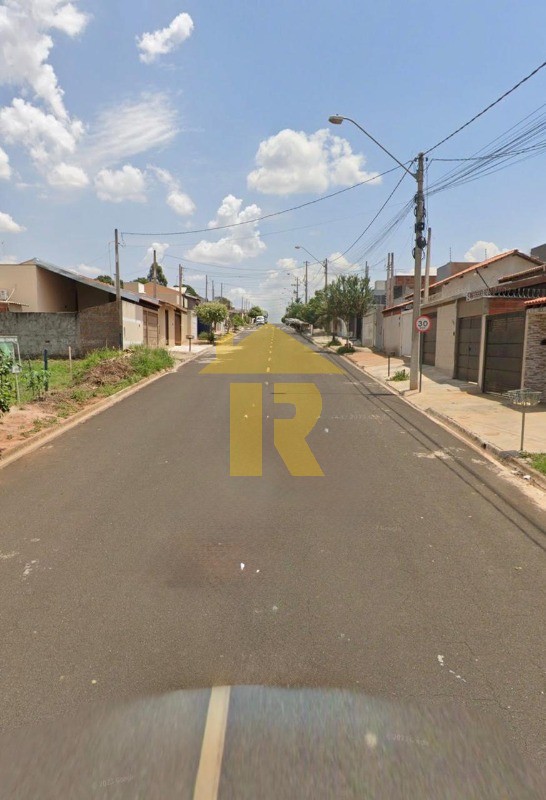 Casa com 3 quartos à venda, 75m² — foto 3 de 20