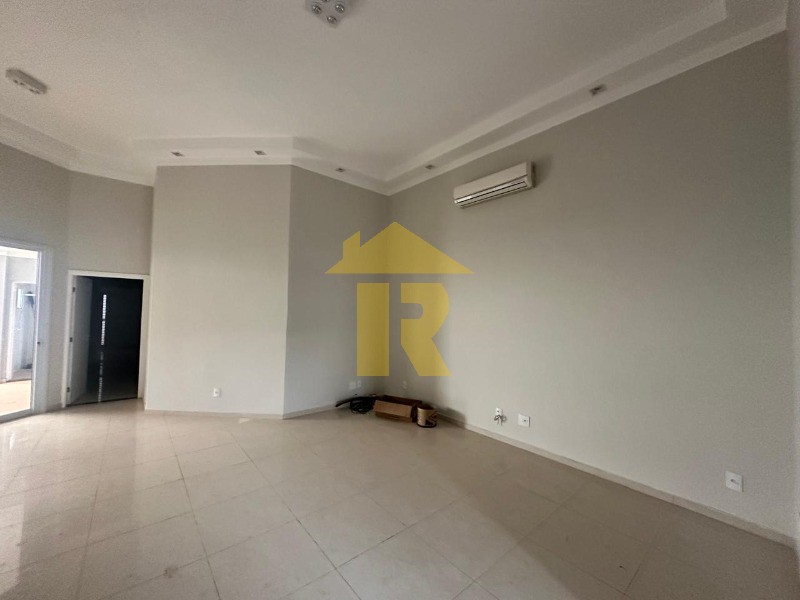 Casa de Condomínio com 3 quartos à venda, 170m² — foto 8 de 28