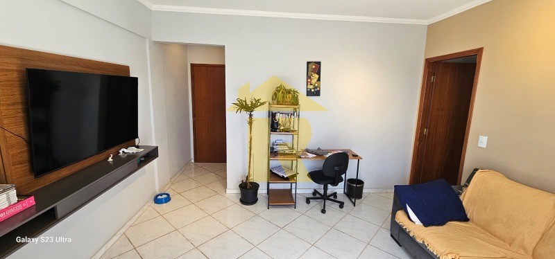 Apartamento com 2 quartos à venda, 80m² — foto 3 de 21